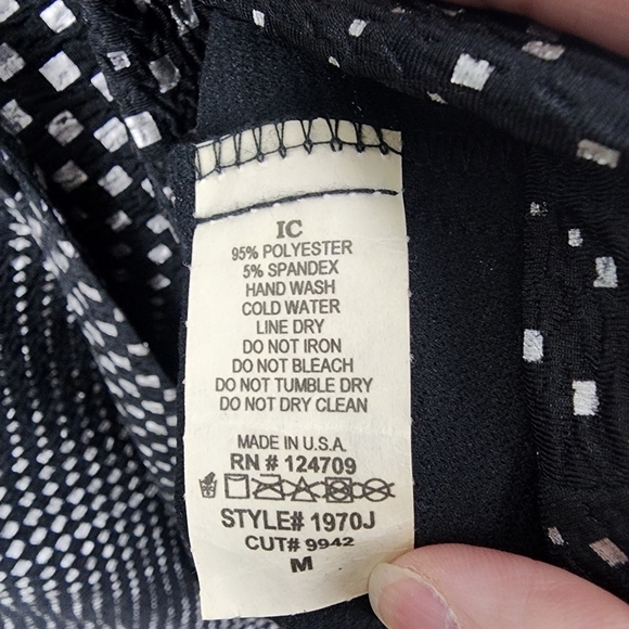 IC by Connie K Art-to-wear Black & Silver 1 Button Jacket Size Medium - Picture 4 of 6